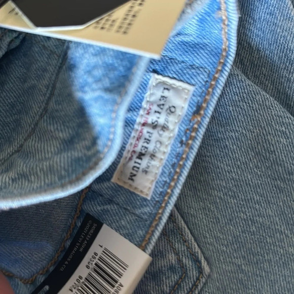 Levi's Premium 70'S HIGH SLIM STRAIGHT WOMEN'S JEANS 32 x 31 NWT - Picture 7 of 8